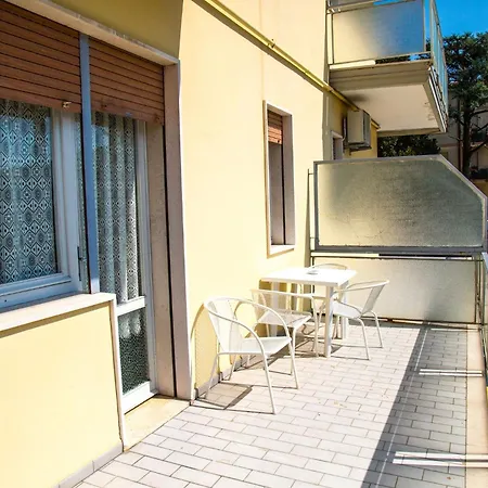 Διαμέρισμα Two Bedroom Flat Close To The In Eraclea