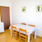 Two Bedroom Flat Close To The In Eraclea *